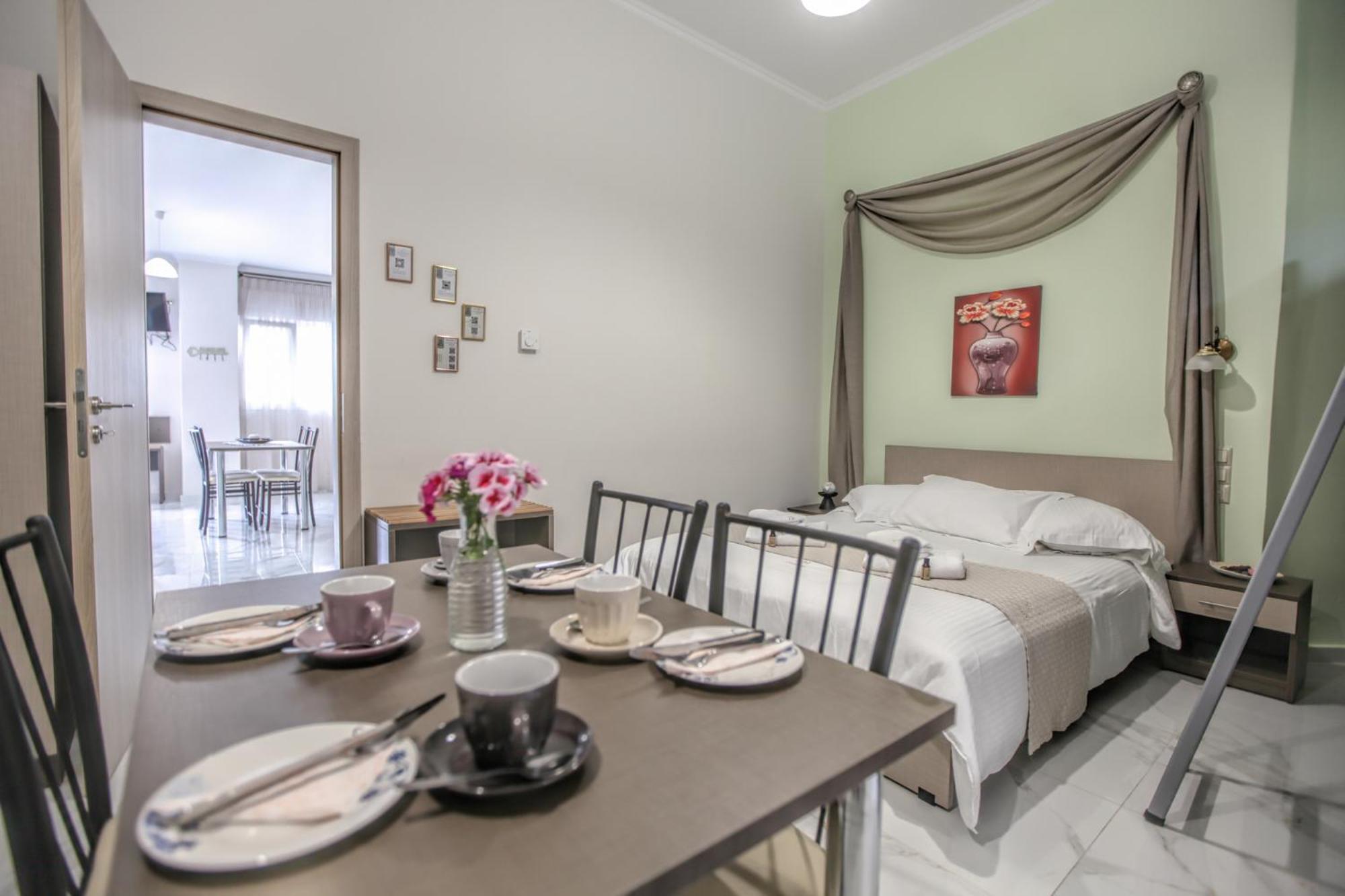 Del Sol #1 Meteora Luxurious Family Suites Kalambaka Exterior photo
